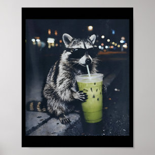 Grappige wasbeer die ijskoude matcha latte dier dr poster