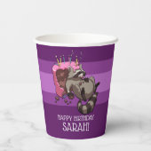 Grappige Wasbeer Happy Birthday Toevoegen Jouw naa Papieren Bekers (Achterkant)