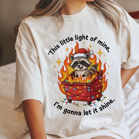 Grappige Wasbeer Kerst Afvalbak Brand Tri-Blend Shirt