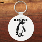 Grappige Weerstand Pinguïn Protesteert Tegen Tarie Sleutelhanger (Voorkant)