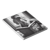 Grappige Weimaraner die een boek leest over hoe te Notitieblok (Schuin)