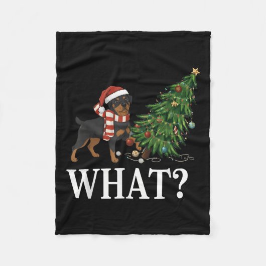 Grappige Xmas Rottweiler duwt kerstboom over Fleece Deken (Voorkant)