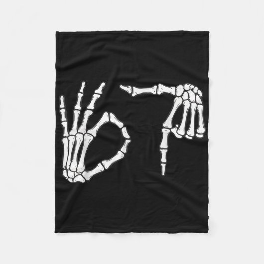 Grappige Zes Zeven 6 7 Meme 67 Skelet Hand Hallowe Fleece Deken (Voorkant)