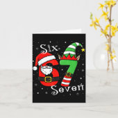 Grappige Zes Zeven 6 7 Meme Kerstman Elf Nummer Kaart (Gele Bloem)