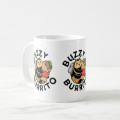 Grappige Zoemende Burrito Bij  Koffiemok (Voorkant links)