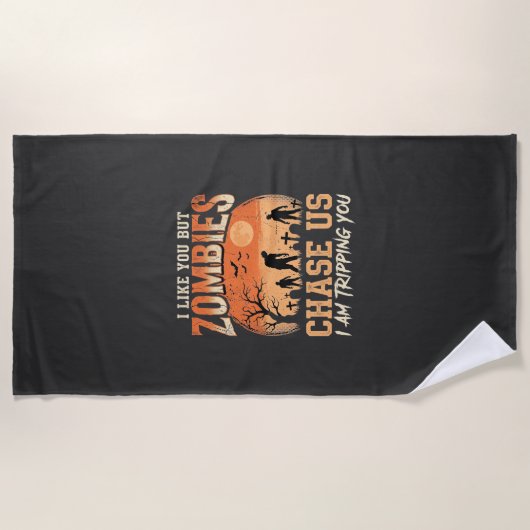 Grappige zombies halloween achtervolgen ons ontwer strandlaken (Voorkant)