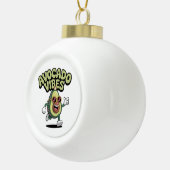 Grappige Zonnebril Avocado Keramische Bal Ornament (Rechts)