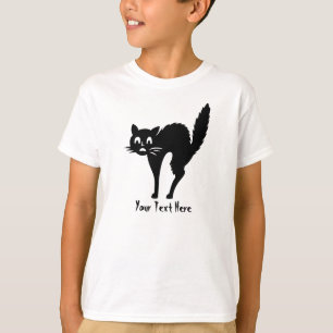 grappige zwarte Halloween kat met achteraan geboge T-shirt