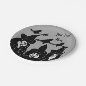 grappige zwarte heksen met een griezelig halloween papieren bordje (Gekanteld)