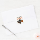 Grappige Zwarte Kat die Pompoen omver gooit Hallow Vierkante Sticker (Envelop)