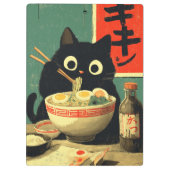 Grappige zwarte kat die Ramen eet Klembord (Achterkant)