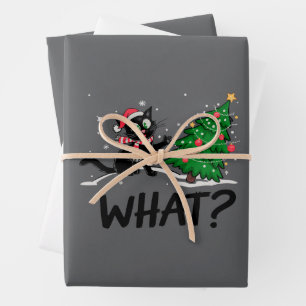 Grappige zwarte kat duwen kerstboom kat Wat? Inpakpapier Vel