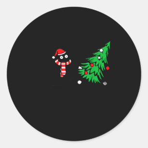 Grappige zwarte kat duwt kerstboom om Kat Wh Ronde Sticker
