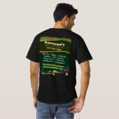 Gras met groene T-shirt voor de landschapsverzorgi (Achterkant volledig)