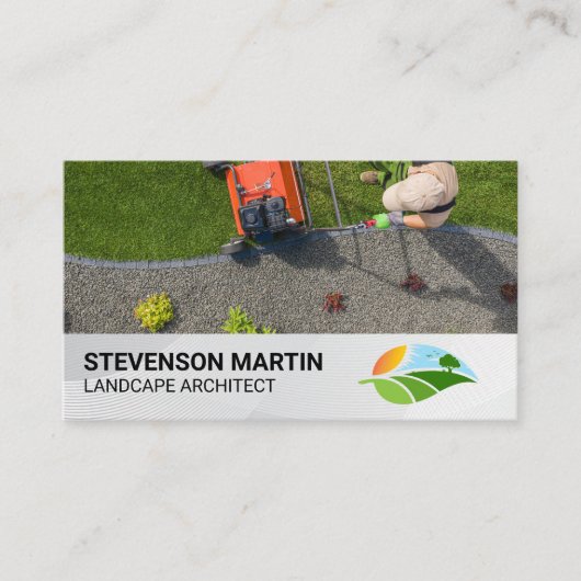 grasmaaien in de tuin | Logo voor landschapsarchit Visitekaartje (Voorkant)