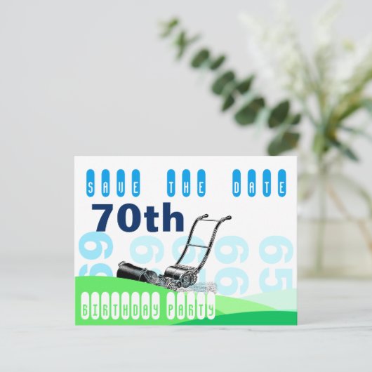 Grasmaaier 70e verjaardagsfeest Save the Date Aankondigingskaart (Staand voorkant)