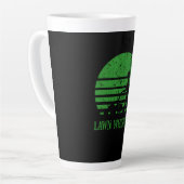 Grasmaaier Lawn Whisperer Tuinman Gift Latte Mok (Linkerhoek)