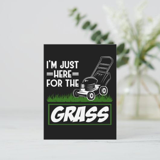 Grass Mowing Lawn Care Funny Lawn Mower Briefkaart (Staand voorkant)