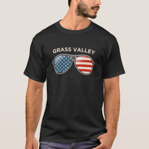 Grass Valley, CA Vintage US Vlag Zonnebril T-shirt