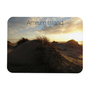 Grassy Sand Dunes at Sunset, Amrum Island, Duitsla Magneet