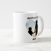 Grateful Agradecida tweetalig Moederdag hart Grote Koffiekop (Voorkant rechts)