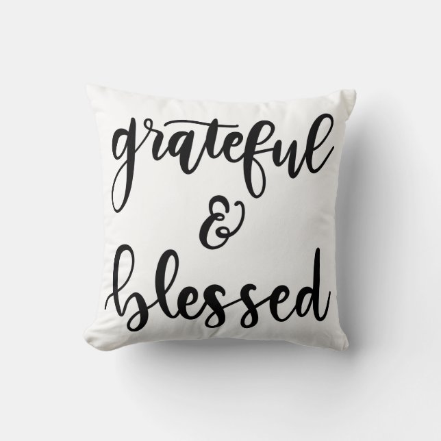 Grateful and Blessed Hand Lettered Farmhouse Decor Kussen (Voorkant)