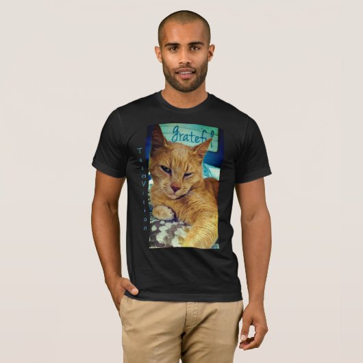 Grateful Cat T-shirt (Voorkant volledig)