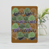 Grateful Grounded Growing – Modern Geo Art Card Feestdagenkaart (Staand voorkant)