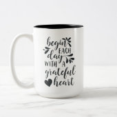 Grateful Heart Jumbo Tweekleurige Koffiemok (Links)