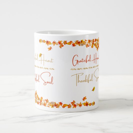 Grateful Heart Thankful Soul Mug – Minimal Fall Grote Koffiekop (Voorkant)