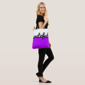 Grateful Paarse zwart wit kleurenblok Tote Bag (Op model)