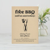 Gratis BBQ Grappige Jubileum Feest Uitnodiging (Staand voorkant)