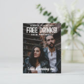 Gratis Drinken! Cool Modern Bruiloft Save the Date Aankondigingskaart (Staand voorkant)