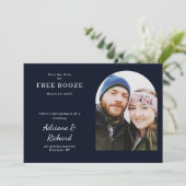 Gratis Drinken Funny Photo Wedding Save The Date (Staand voorkant)