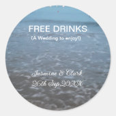 Gratis drinken slaan de datum strand bruiloft toev ronde sticker (Voorkant)