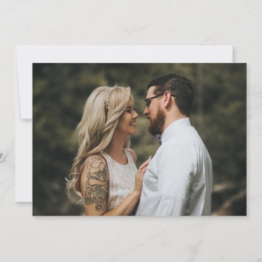 Gratis Drinken zwart wit foto bruiloft Save The Date (Achterkant)