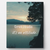 Gratis: Het is een Attitude Quote Fotoplaat (Voorkant)