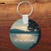 Gratis: Het is een Attitude Quote Sleutelhanger (Voorkant)