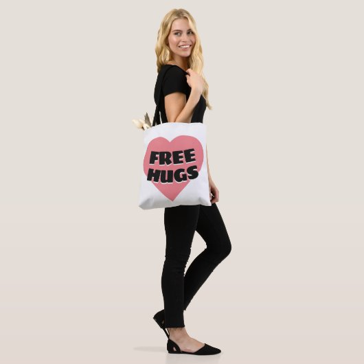 Gratis huggen tote bag (Op model)