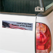 Gratis land vanwege Brave Bumpersticker (Op Truck)