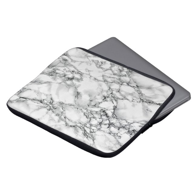 Gratis laptophoes met witte marmer laptop sleeve (Voorkant top)