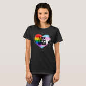 Gratis mam Hugs LGBT Rainbow Flag Heart Gay Pride T-shirt (Voorkant volledig)