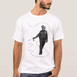 Gratis spraak met een twist van Pepper Spray T-shirt