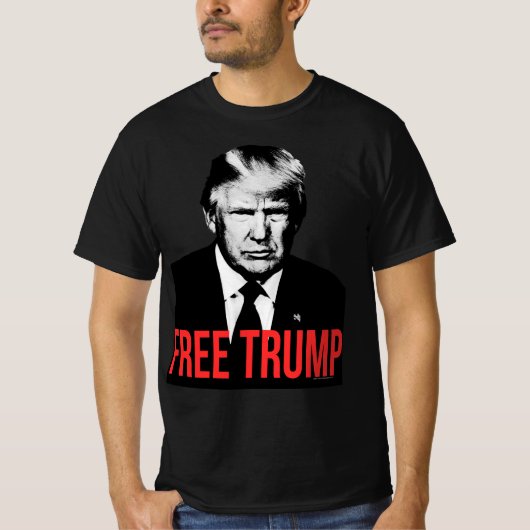 Gratis Trump Mugshot Foto Afbeelding Donald Trump  T-shirt (Voorkant)
