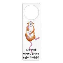 Gratis uitloop ratten deur hanger