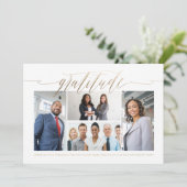 Gratitude Gold Script Multi-Photo Styly Business Feestdagenkaart (Staand voorkant)