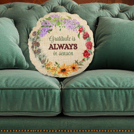 Gratitude in Every Season Floral Wreath Rond Kussen