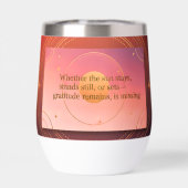 Gratitude Remains™: Carry Love Daily Drinkware Cad (Achterkant)