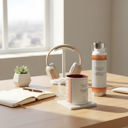 Gratitude Remains: Cozy Up with This Affirmation   Tweekleurige Koffiemok