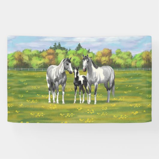 Grauwe dappel verfpaarden in zomerdeeg spandoek (Horizontaal)